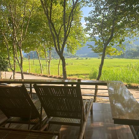 Truong Huy Homestay Mai Châu Extérieur photo