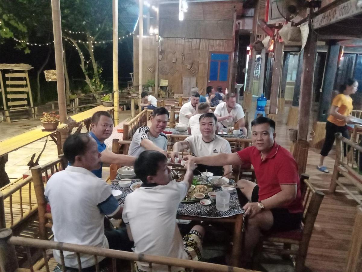 Truong Huy Homestay Mai Châu Extérieur photo